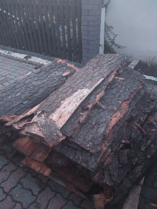 Kora swierkowa gruba.