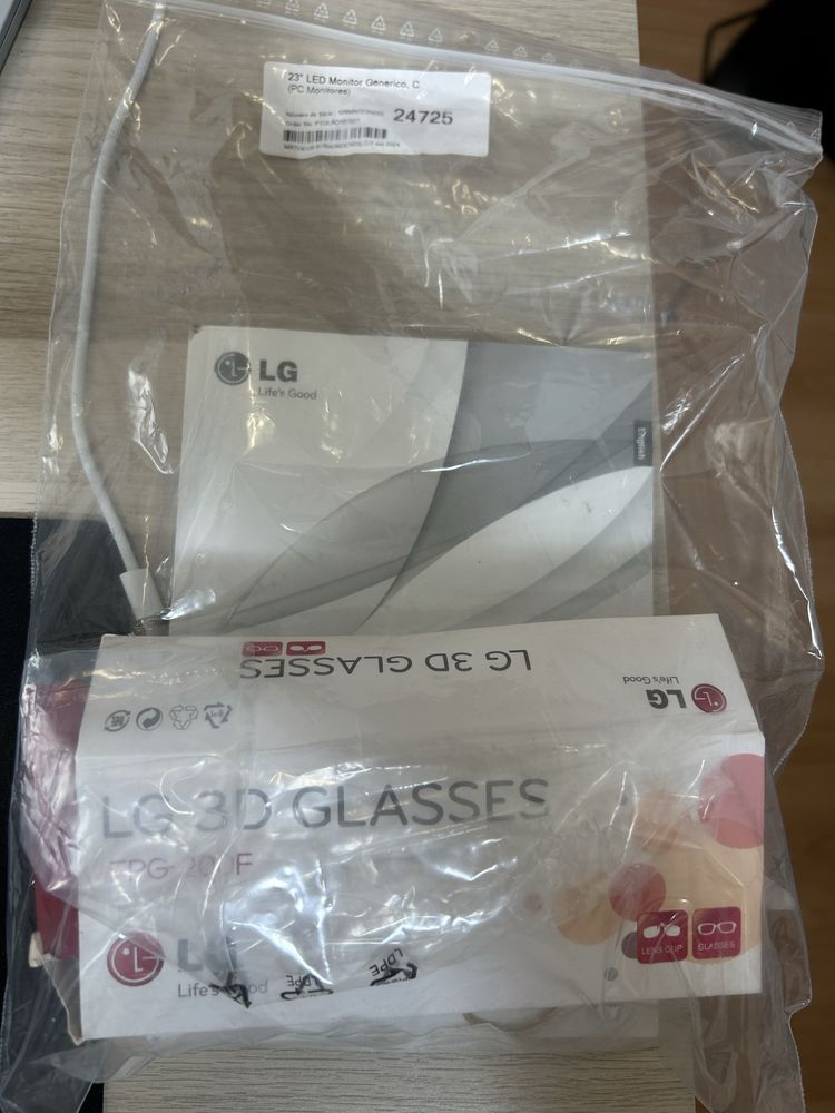 Monitor LG 22MR410-B 22″ Full HD / 100Hz – Bom estado