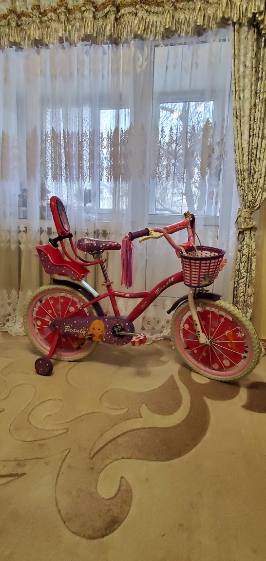 Продаётся детский велосипед на возраст от 6 до 12 лет.  Город Черновцы