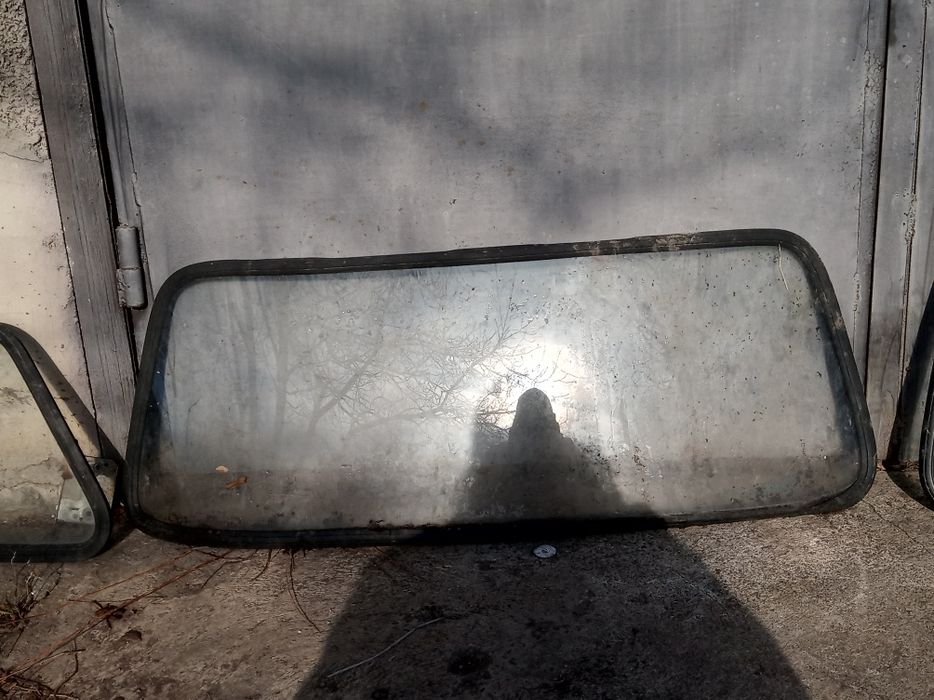 Зазомания . Продам автостекла Заз-966-968