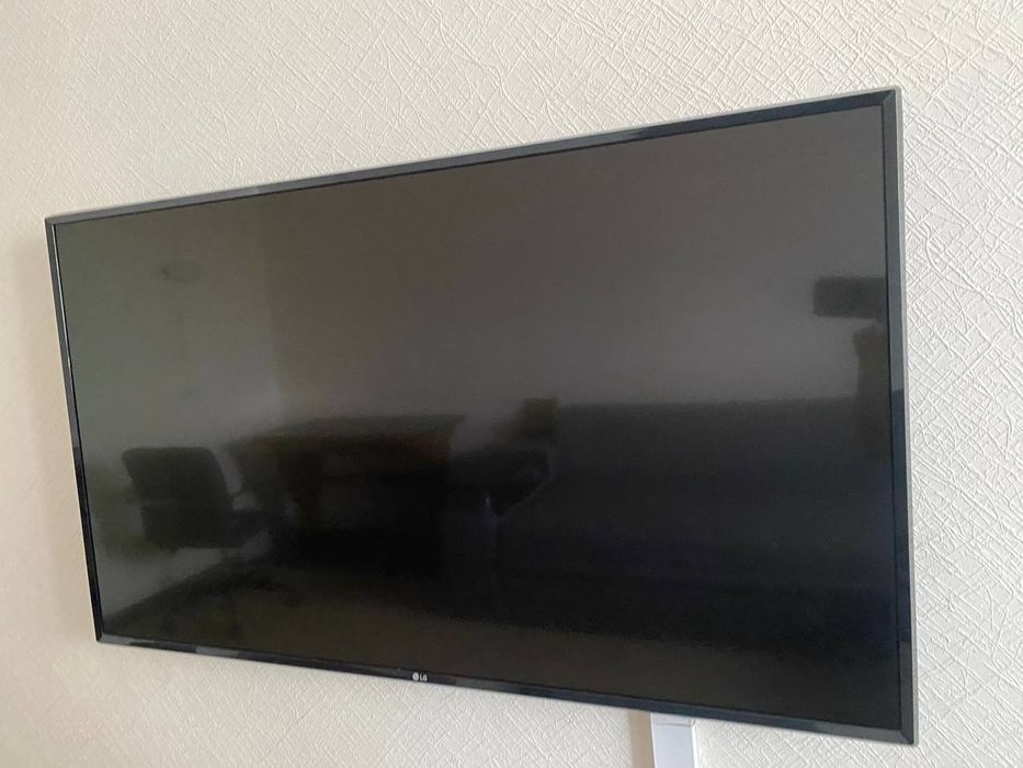 Телевизор LG 49″ (49LJ594V)  Full HD, Smart TV, webOS