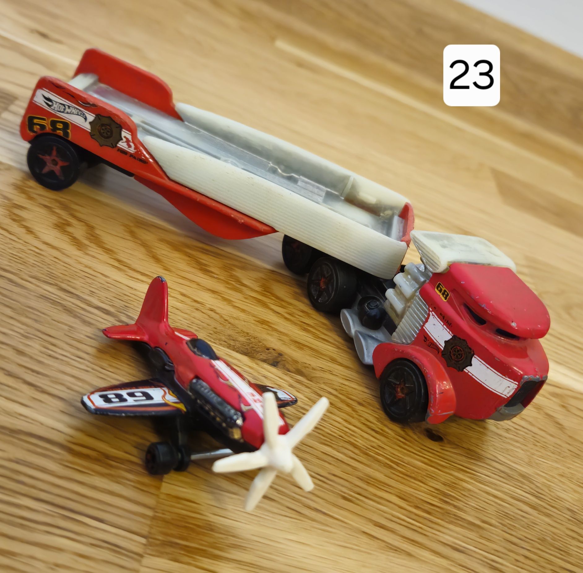 Hot Wheels, Matchbox, Majorette