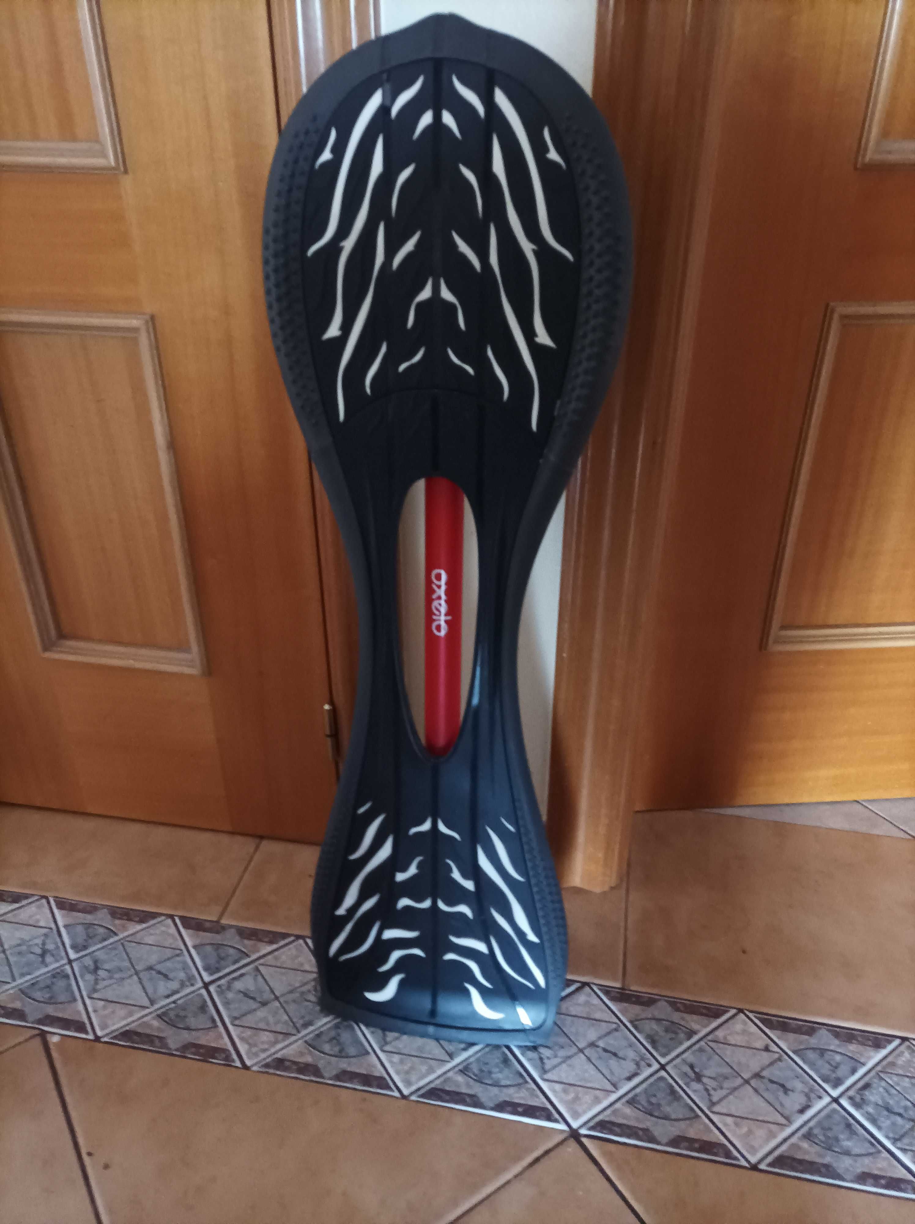 Skate /Waveboard