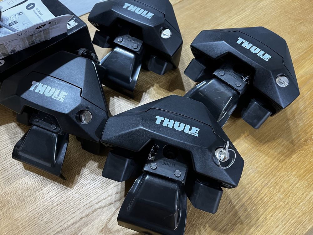 Thule bagażnik VW GOLF VIII 20- KIT 145236 STOPY Evo Clamp 710500