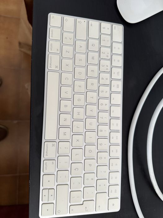 Computador Apple de secretaria