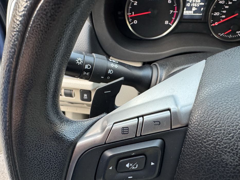 Subaru Crosstrek XV 2.0 4X4 AT бензин автомат 4WD CVT кросовер джип