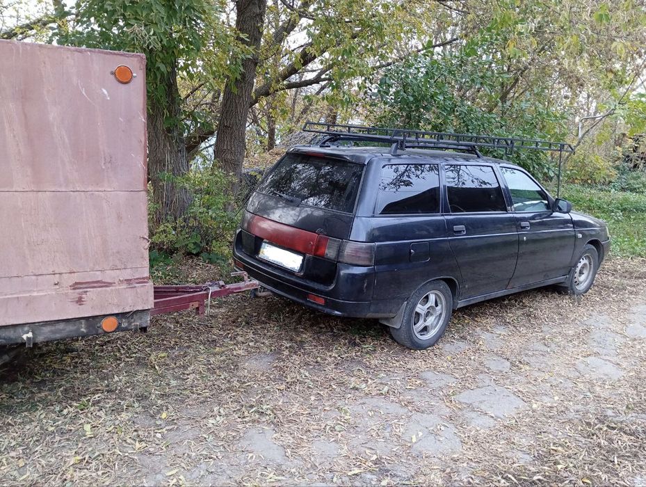 Продам причеп будку.
Внутренний размер: 2,05м дли