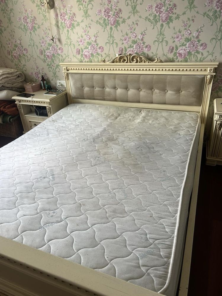 Матрас и каркас под него