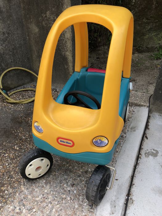 Carro criança brinquedo LITTLE TIKES