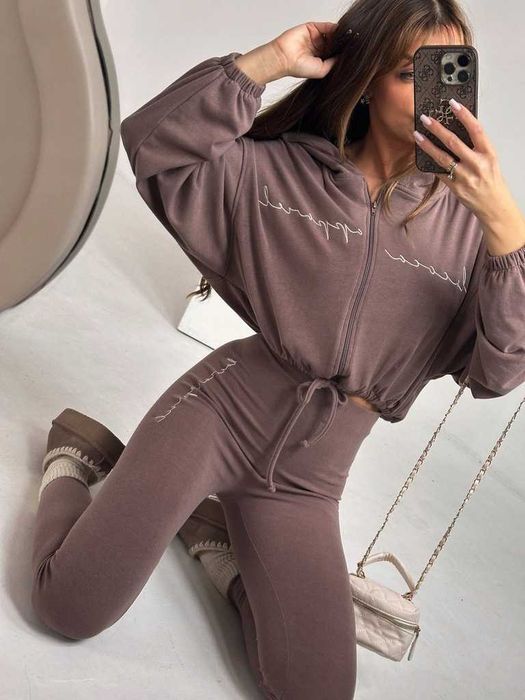 La coca dres komplet set spazzio latte XS/S
