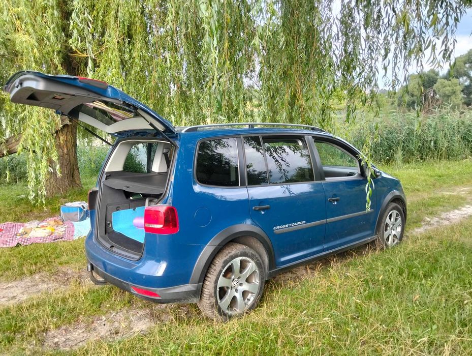Volkswagen Touran Cross 1.4