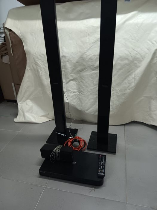 Colunas de cinama samsung