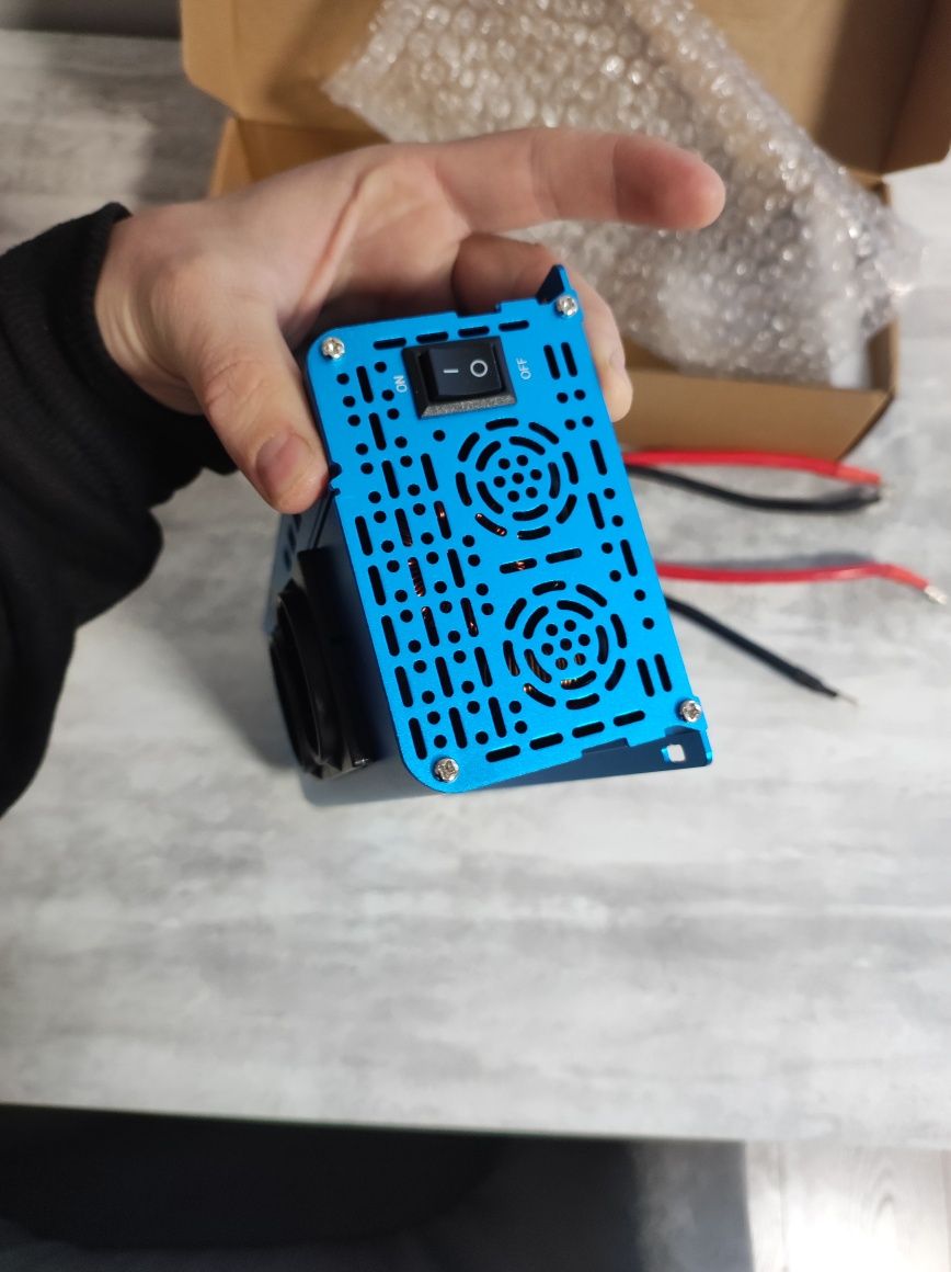 Інвертор 12v~220v чистий синус 3000w