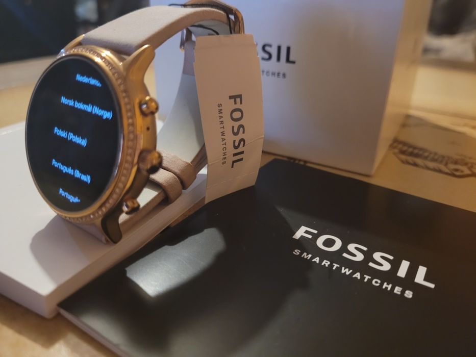 FOSSIL Gen 5 JULIANNA HR Smartwatch Komplet stan BDB