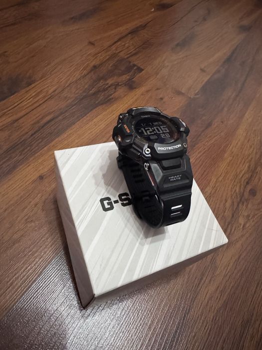 Casio G-Shock GBD-H2000-1A9ER, Smartwatch