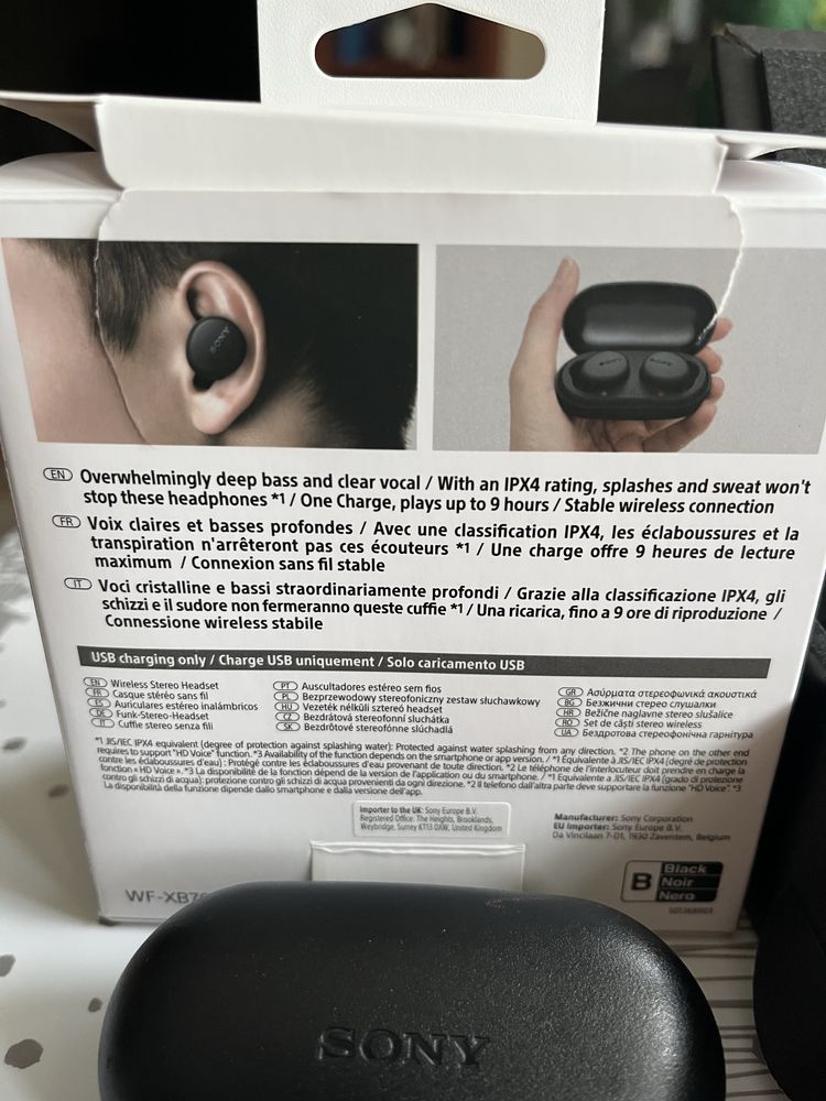 Słuchawki dokanałowe SONY WF-XB700. Stan idealny.