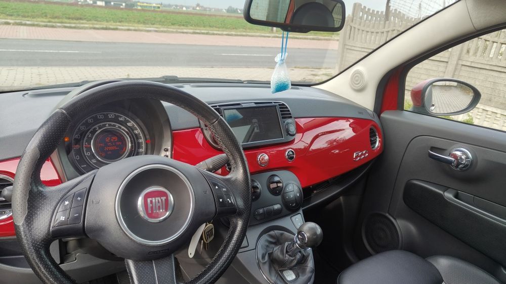 Fiat 500/klima/ pół skóry/ chromy/kamera/cofana /salon Polska