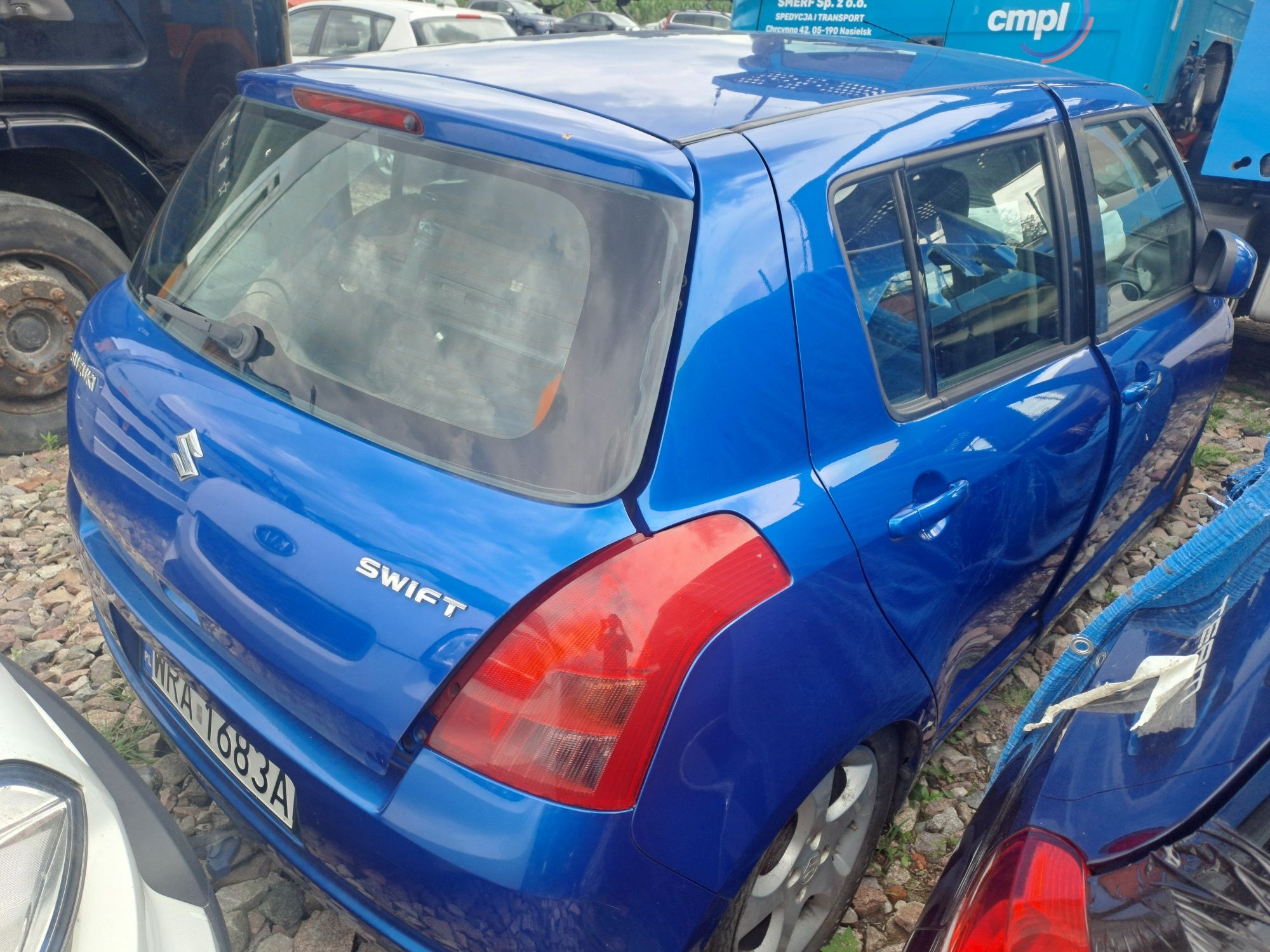 Suzuki swift całe na części