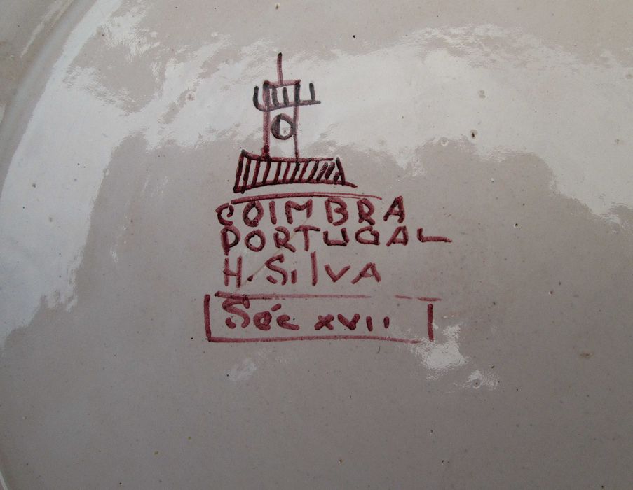 Grande Prato de Faiança de COIMBRA Rep. de Desenho Miúdo do Sec. XVII