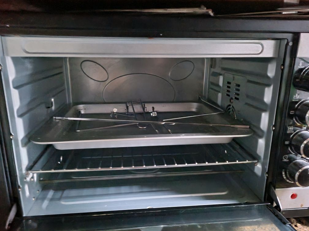 Forno Sogo com assador de frango