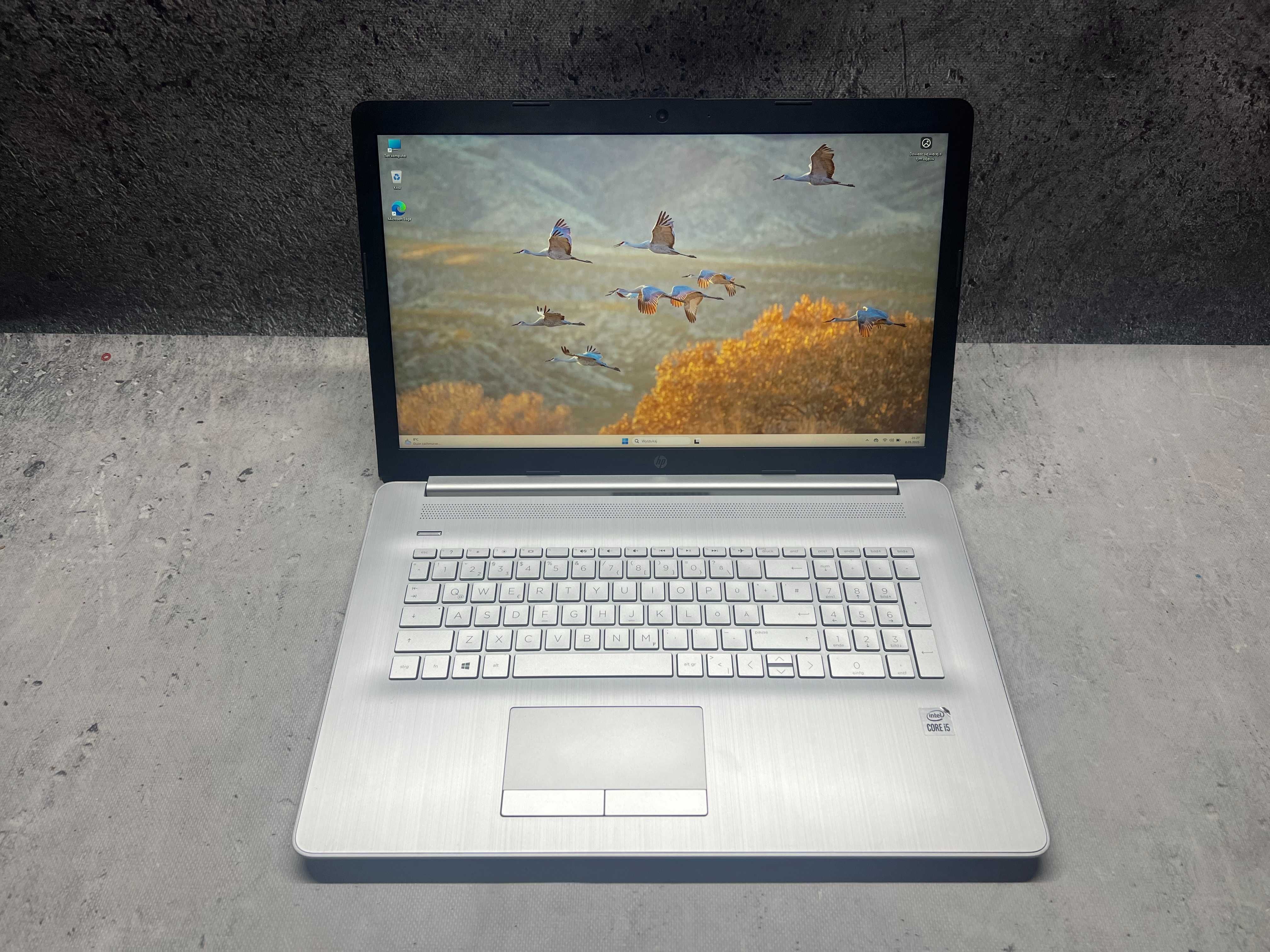HP Pavilion 17 / i5 10210u 4.2 GHz/ 16GB DDR4/ 256SSD/ 17.3 FHD/ W11