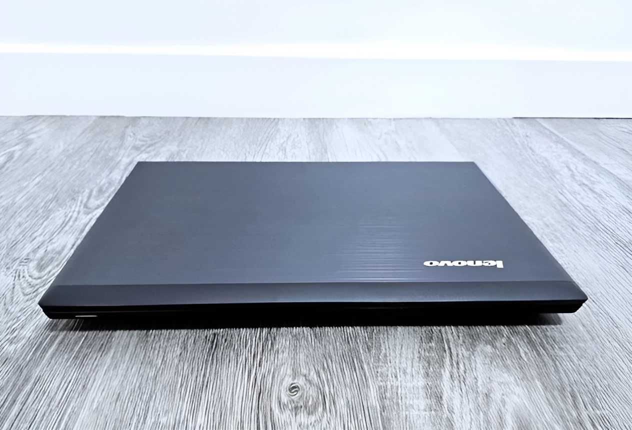 Игровой Lenovo V580 i5-3320m NVIDIA GT 740m на 2 GB ssd256 8gb ОЗУ