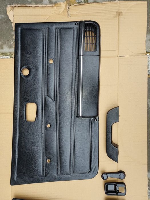 Boczki drzwi VW Golf,Caddy MK1- Idealne