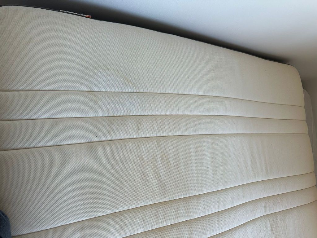 Colchão do Ikea 140x200 cm