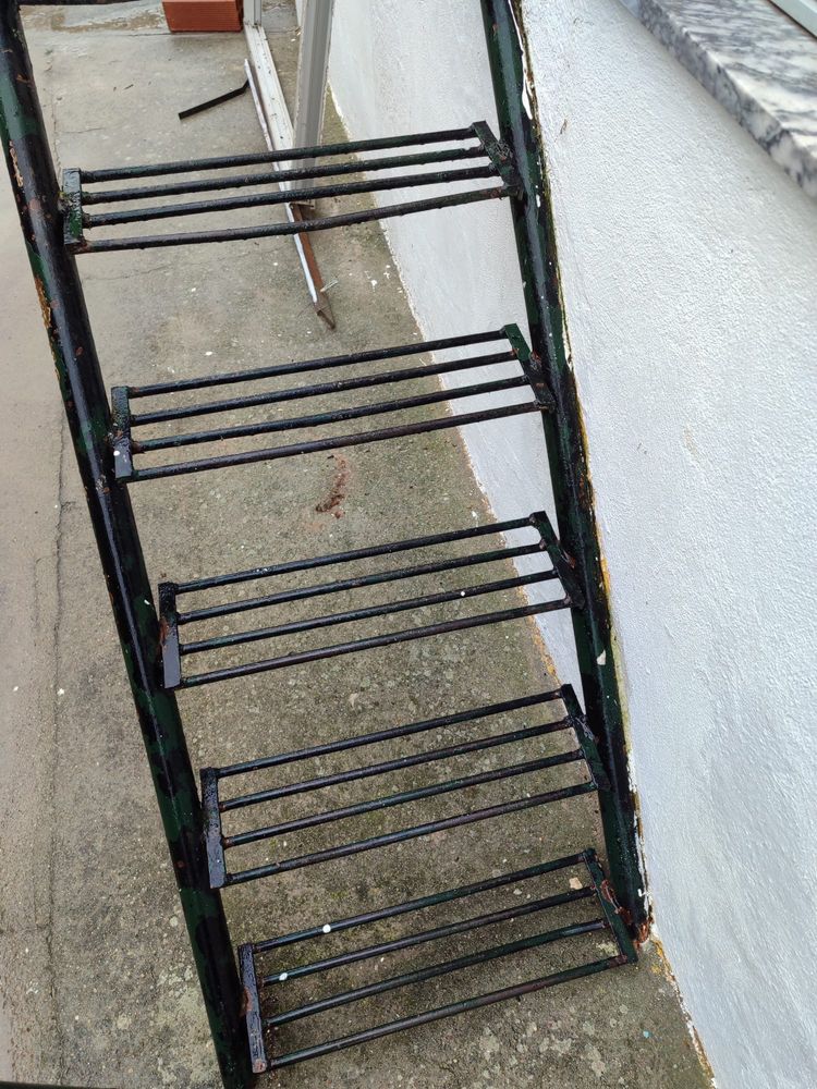 Escada em ferro
