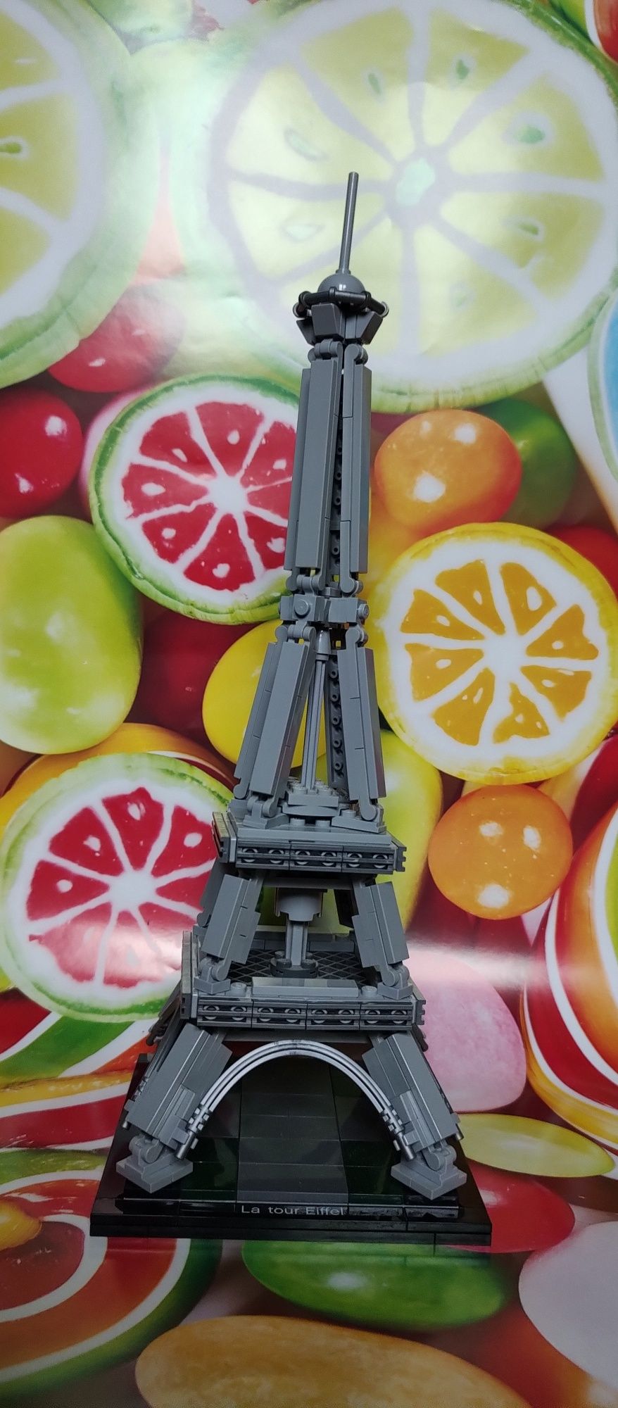 Lego Architecture Eiffel Tower