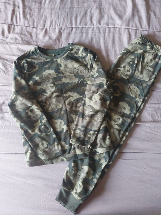 Pijamas rapaz usados