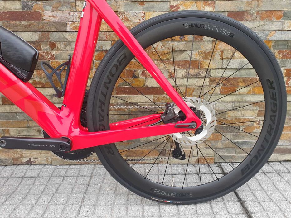 Trek Madone Ultegra Di2 24v (set. 2024)