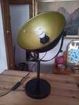 Czarna loftowa lampa dekoracyjna