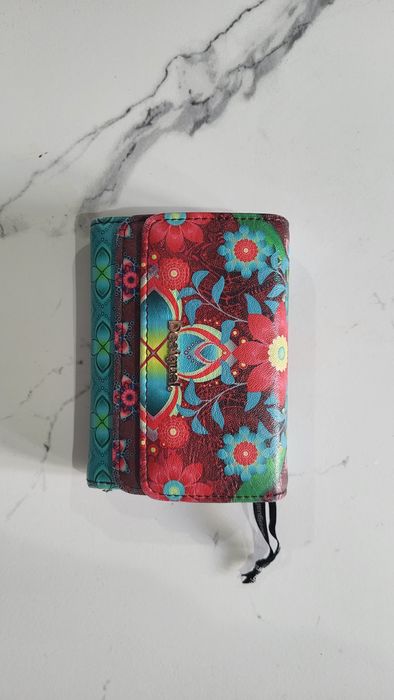 Carteiras e acessórios  Desigual