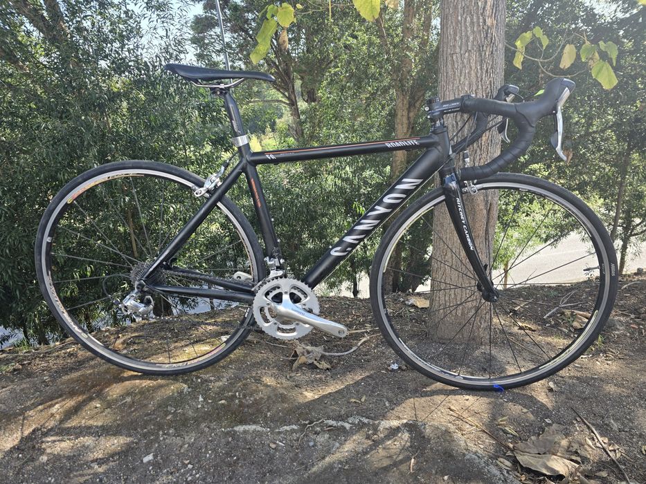 Canyon de estrada xs ultegra 10x2v