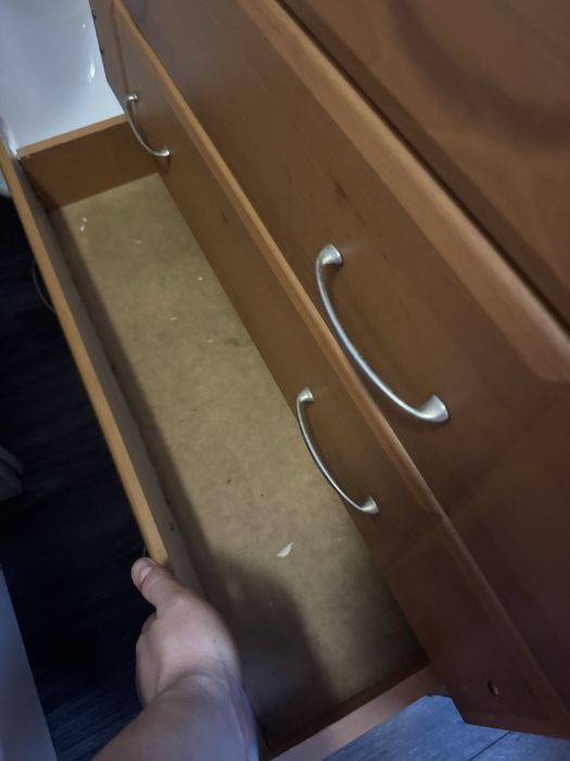 Комод для кімнати