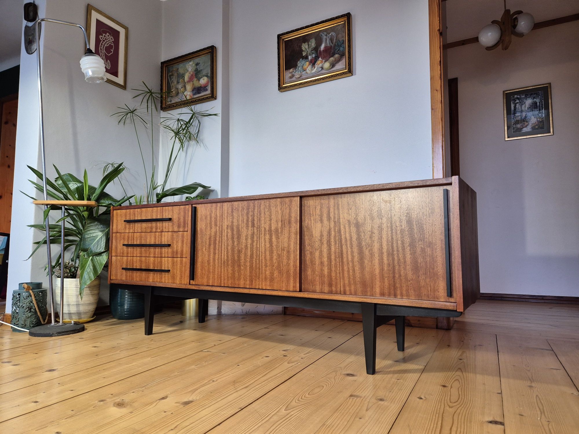 Komoda/sideboard Violetta po renowacji! Lata 60-te! PRL VINTAGE RETRO