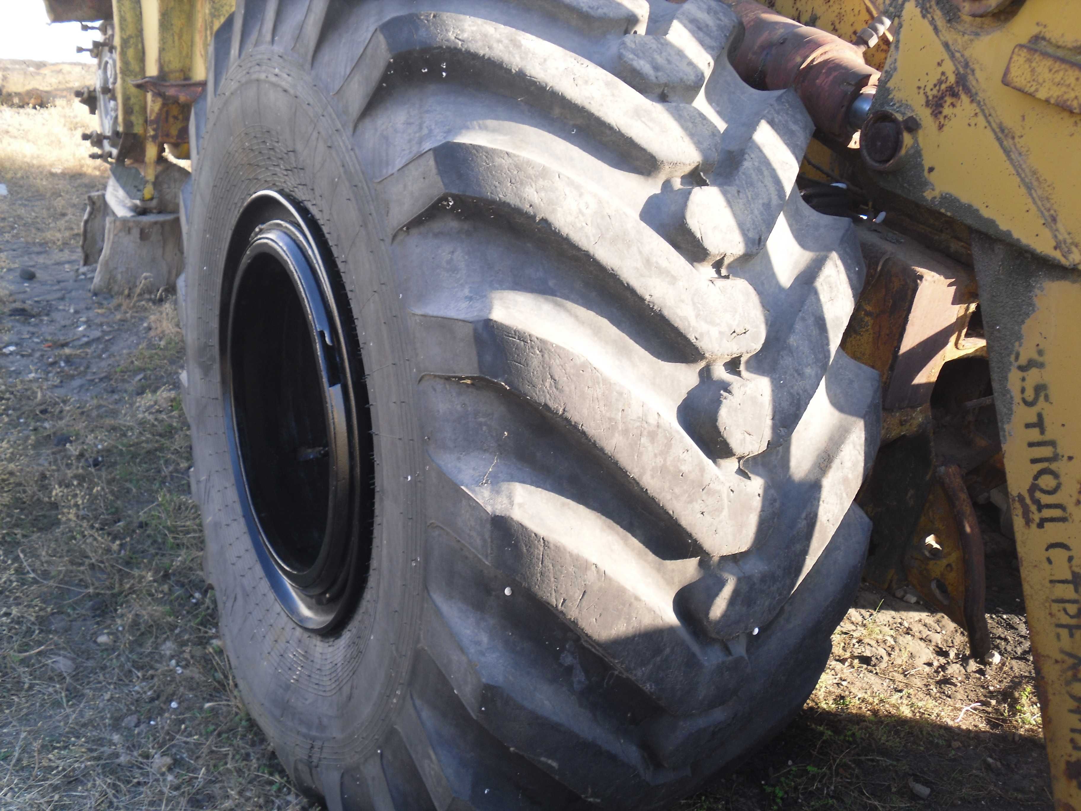 продам колесо для трактора к- 701.