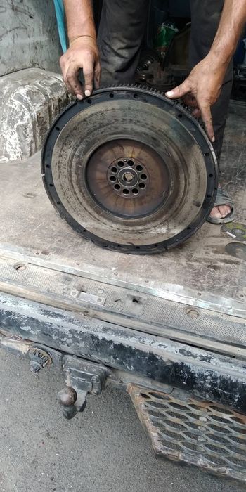 Продам кожух щеплення МАН командор (403) , корзина диск.