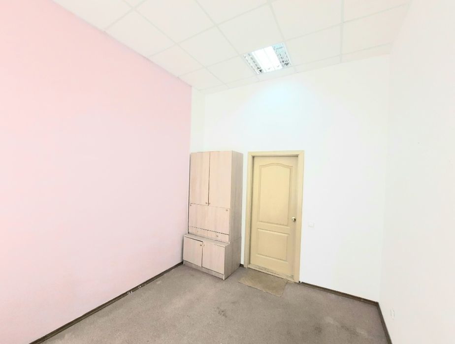 Вишенька. Ключі. Площа S = 10 m2.Доступ 24/7. Вода поруч.