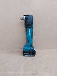 Makita DTM51 Narzędzie Urządzenie Wielofunkcyjne Multitool 18V 4.0Ah