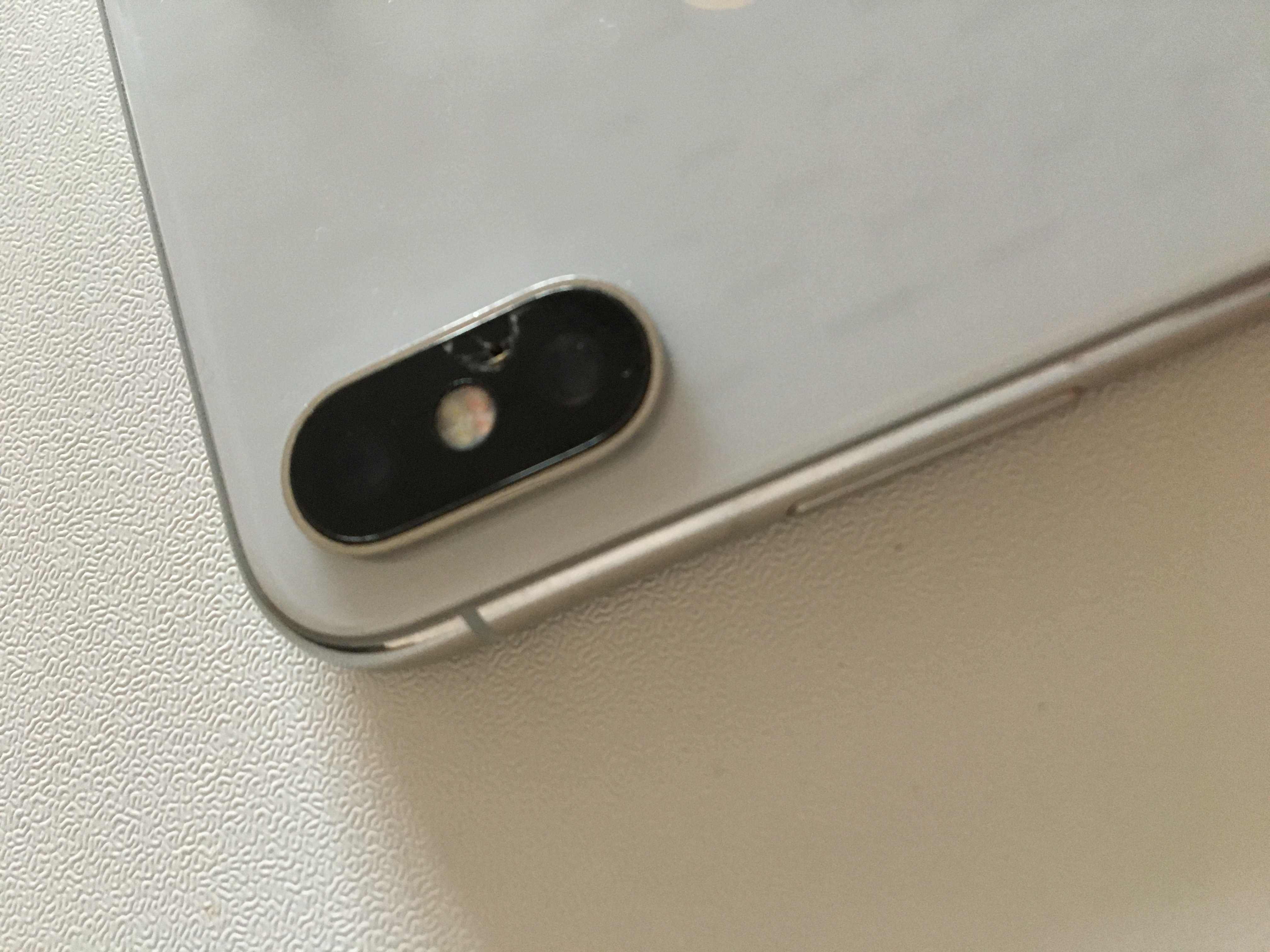 Apple iPhone X 64GB Silver