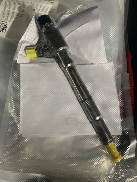 Форсунка 1.6 TDI Siemens VDO Continental 03L130277B