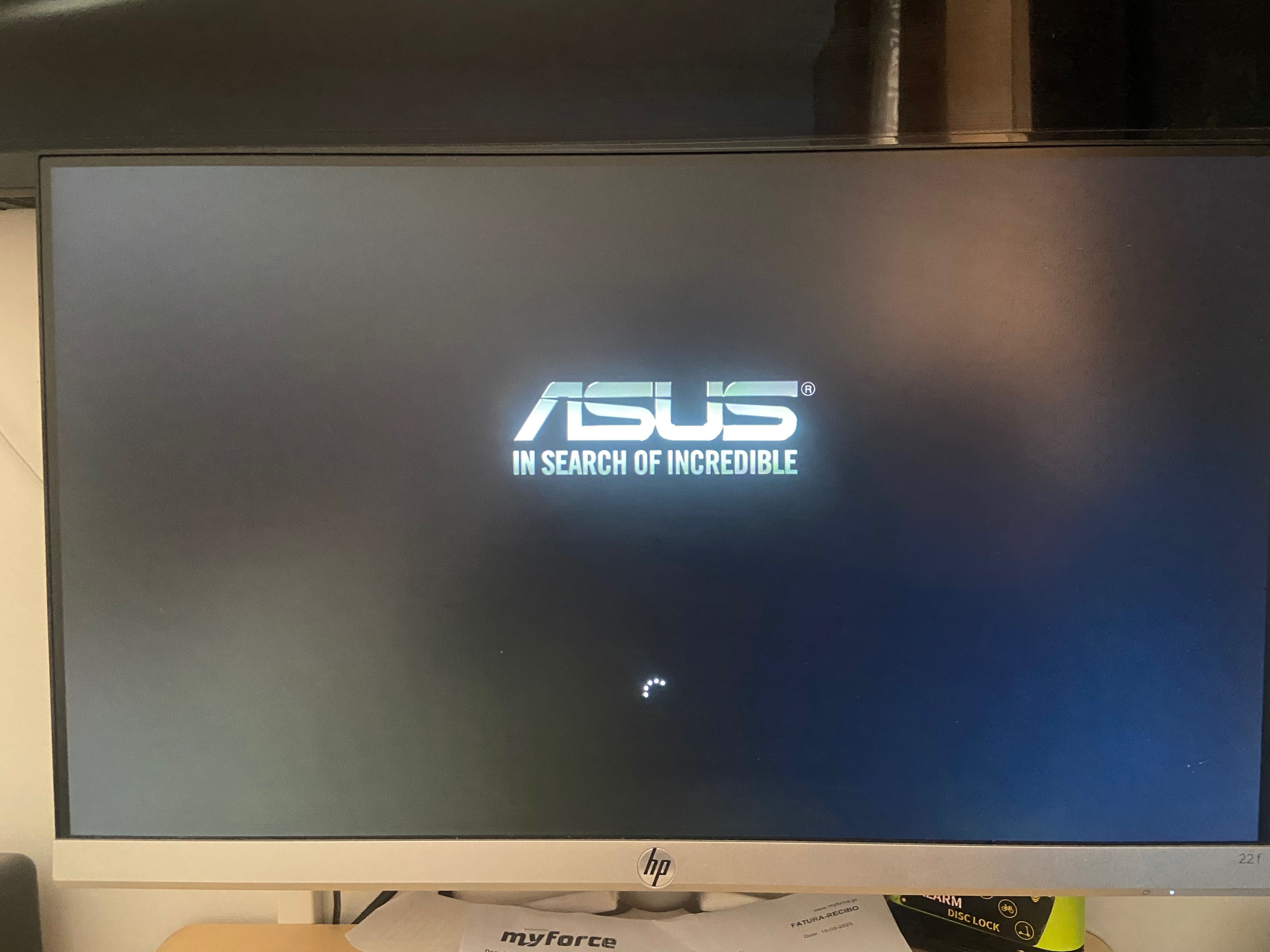 Computador Torre Asus