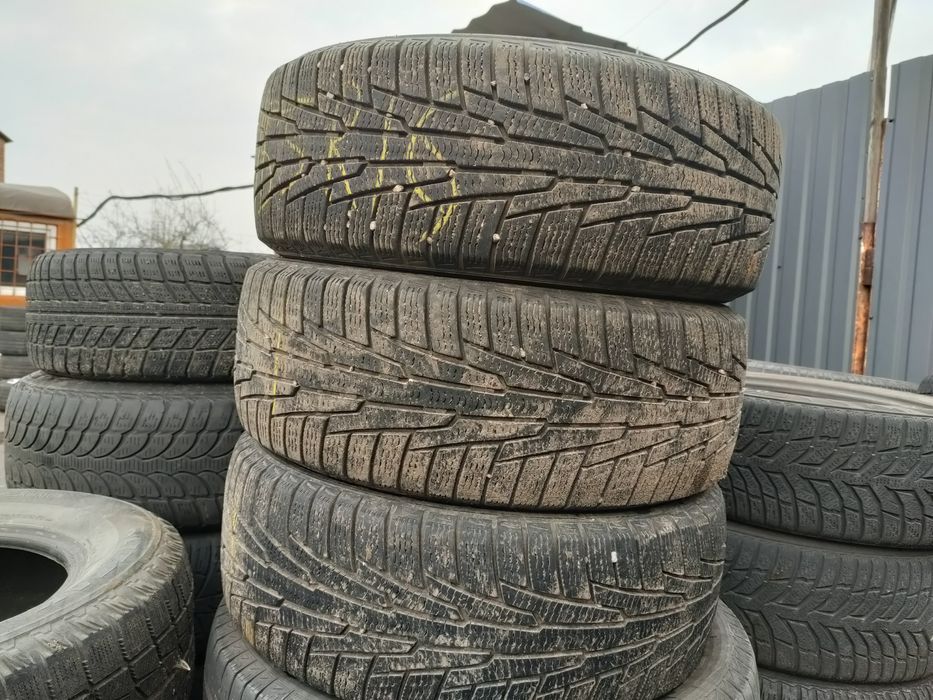 Резина зимняя Нокиан 205/55 р16 3шт