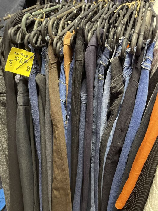 Продам одяг оптом з магазину