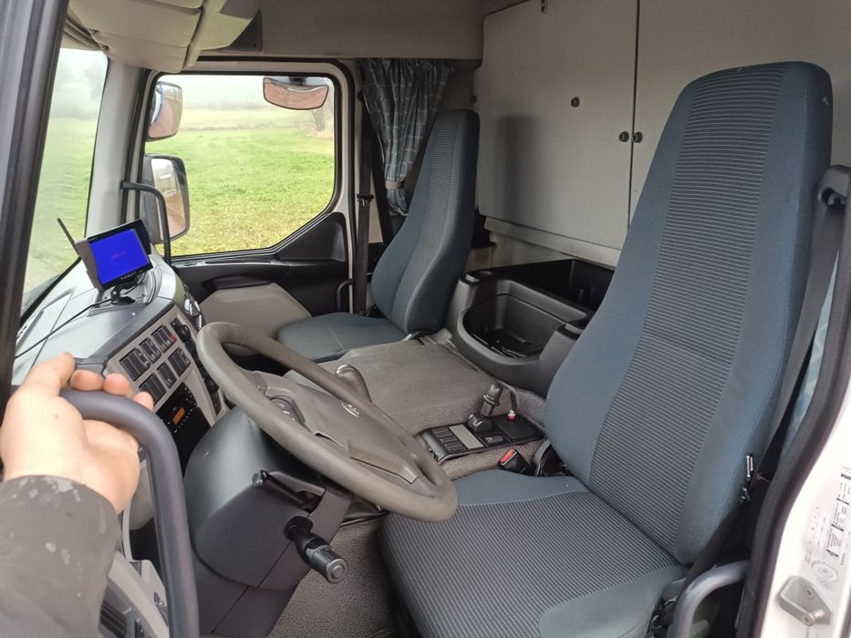 Volvo fe 320 laweta 3 osie niski przebieg