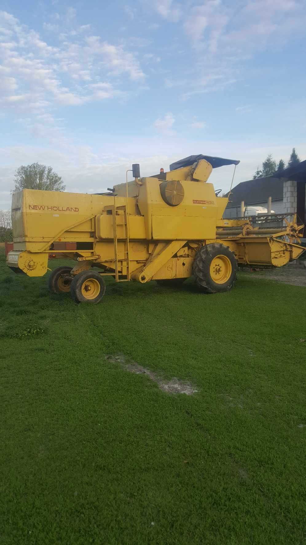 Kombajn New Holland 1530