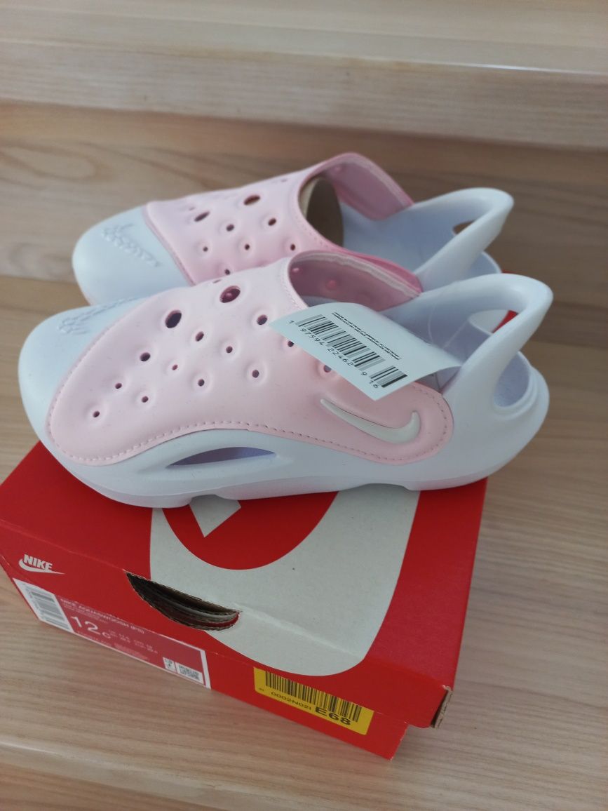 Sandałki Nike 12C