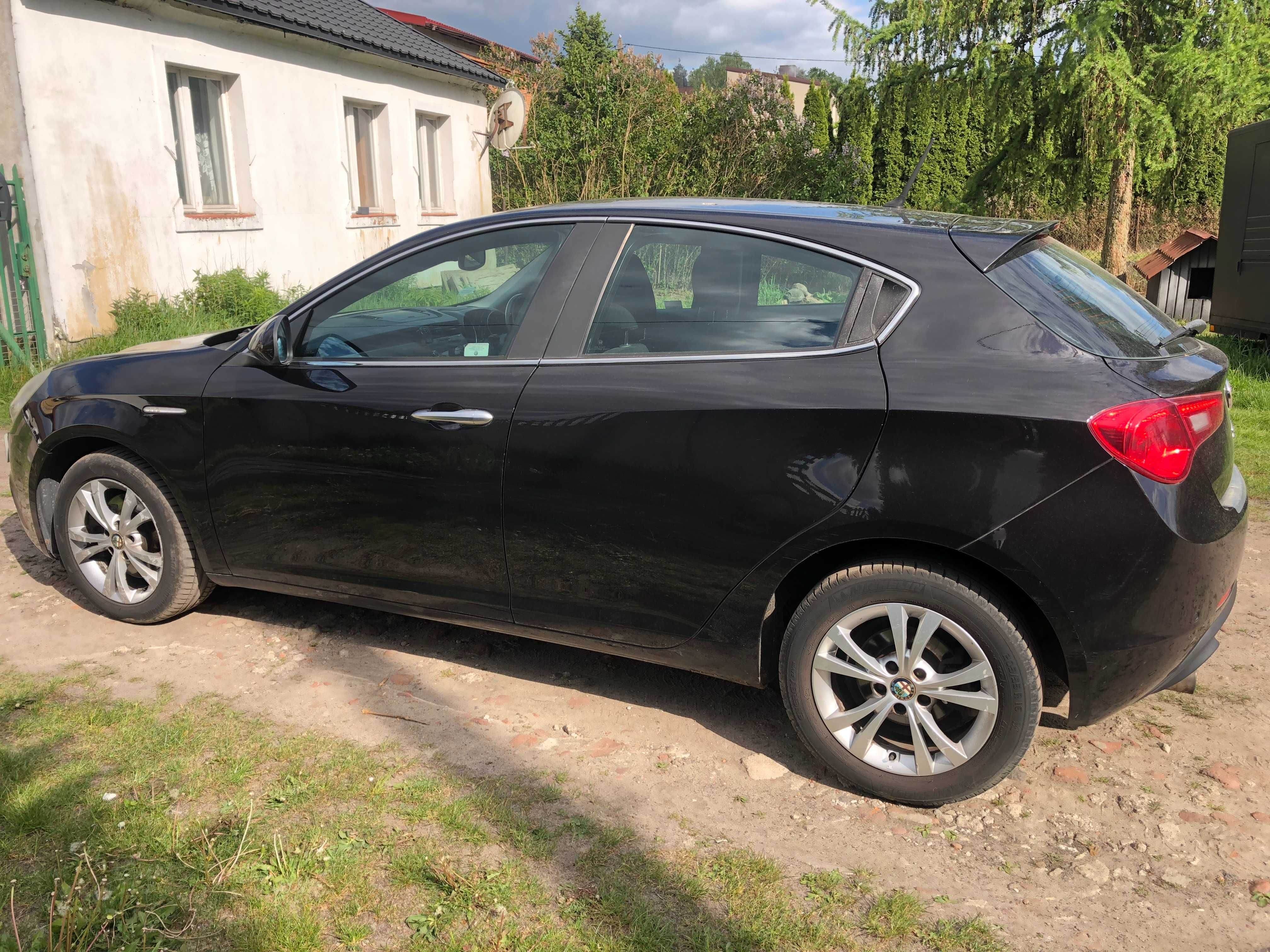 ALFA ROMEO Giulietta 2.0 JTD 170km Maska Drzwi Błotni Zderzak LAK. 805